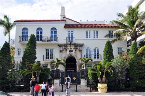 gianni versace home in miami